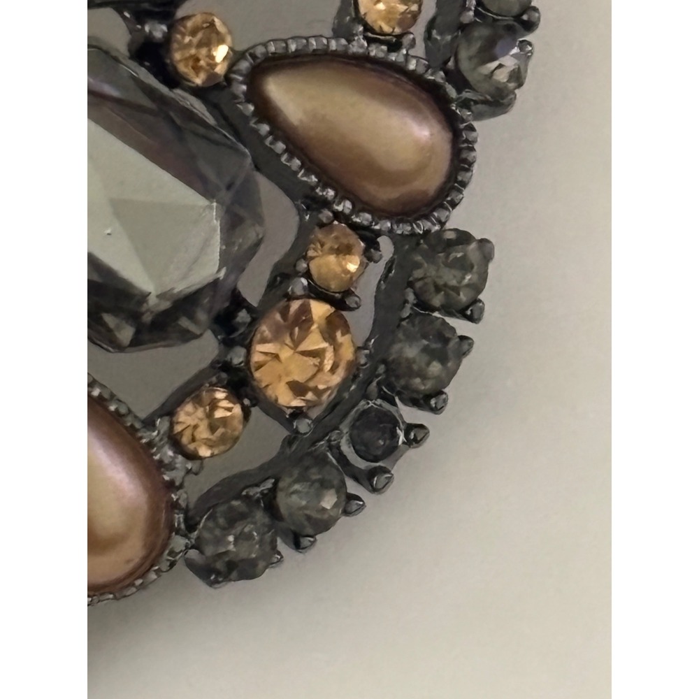 Monet Vintage Round Brooch Gunmetal Smoky Grey & Amber-Tone Rhinestone Old Money - Picture 3 of 8